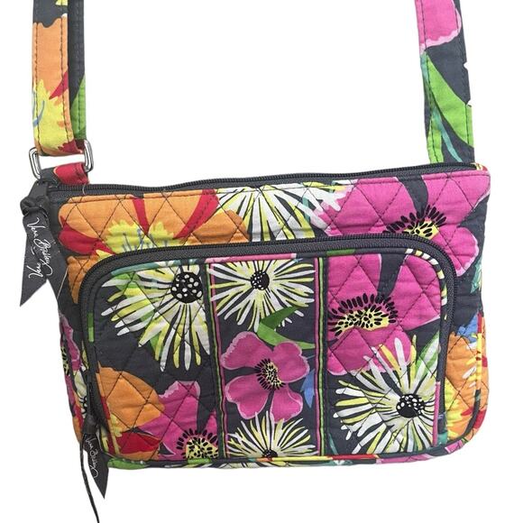 VERA BRADLEY Jazzy Blooms Quilted Crossbody Bag Purse Adjustable‎ Strap - Picture 1 of 11